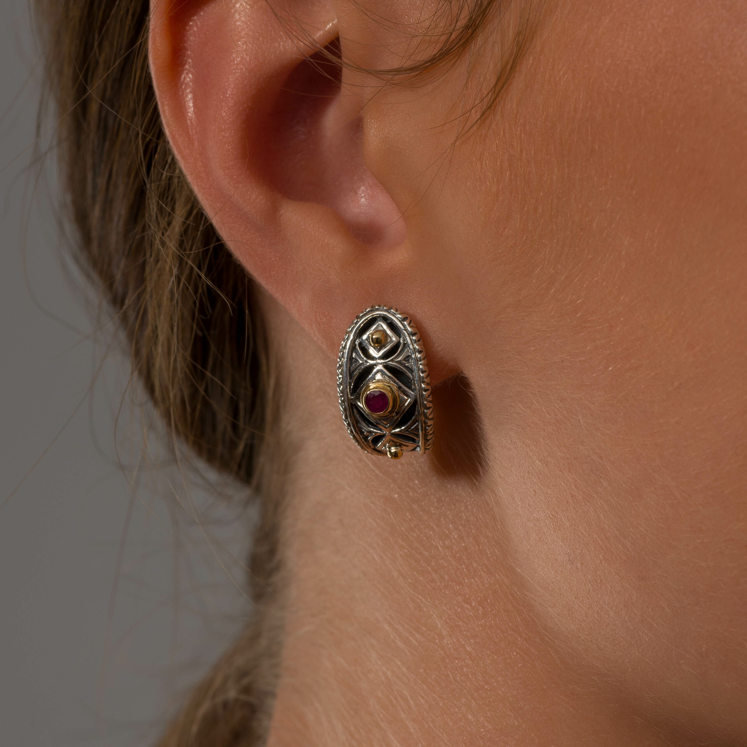 Byzantine hoop earrings in 18K Gold and Sterling Silver with ruby