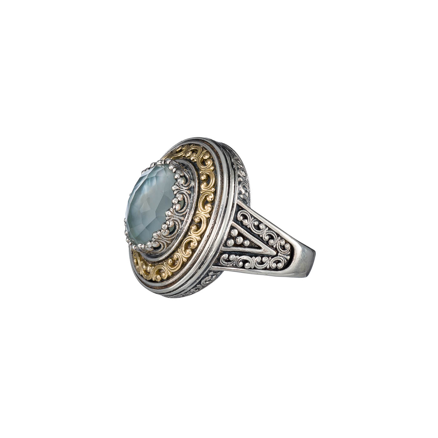 Iris oval ring in 18K Gold and Sterling Silver with doublet stone