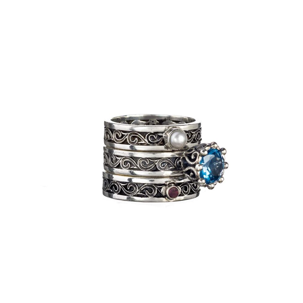 Ring in Sterling Silver with blue zircon