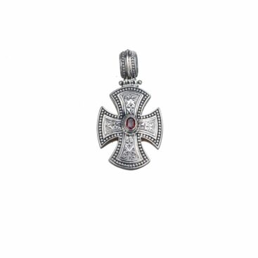 Maltese Patmos cross in Sterling Silver with Garnet