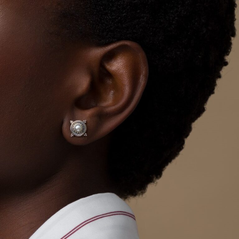 Cyclades stud earrings in Sterling Silver