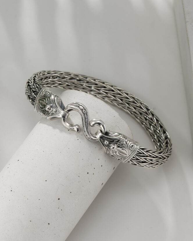 Fishbone Handmade Chain bracelet in Sterling Silver