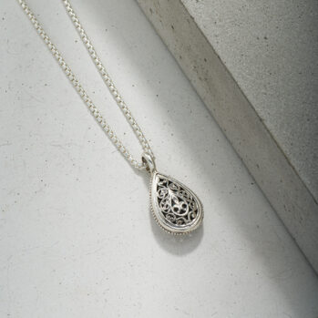 Garden Shadows drop Pendant in Sterling Silver