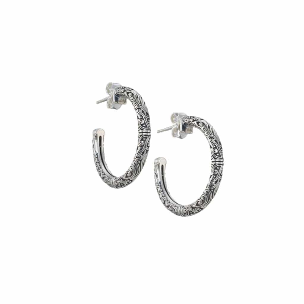 Small Hoop earrings in sterling silver