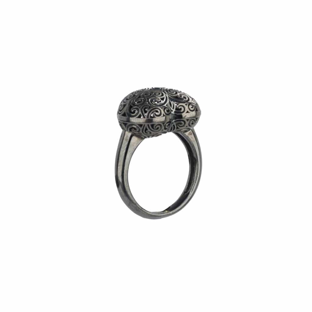 Kallisto Heart Ring in Black plated sterling silver - Image 4