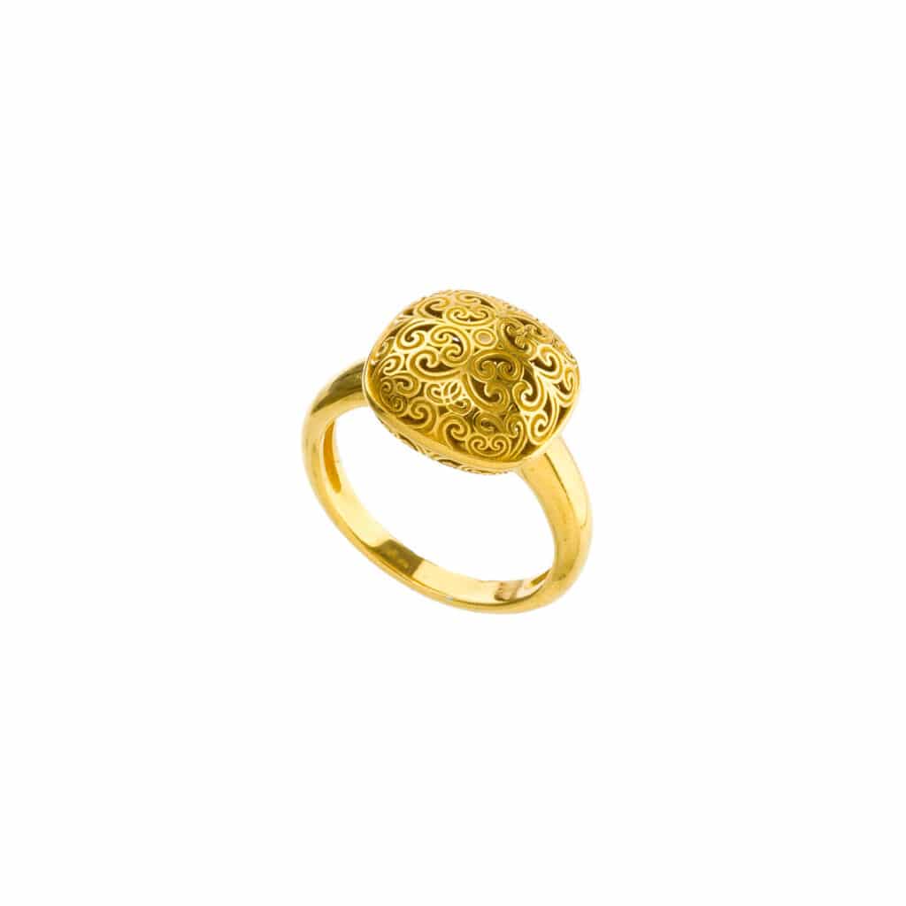 Kallisto Cushion Ring in Gold plated sterling silver