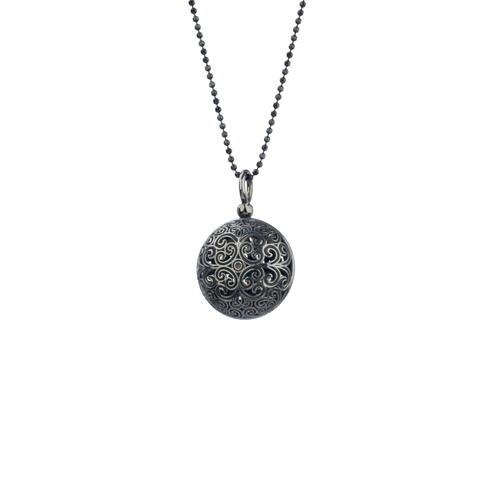 Kallisto round pendant in black plated silver 925