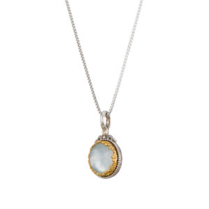 Dione oval Pendant in sterling silver with Gold plated parts - Image 2