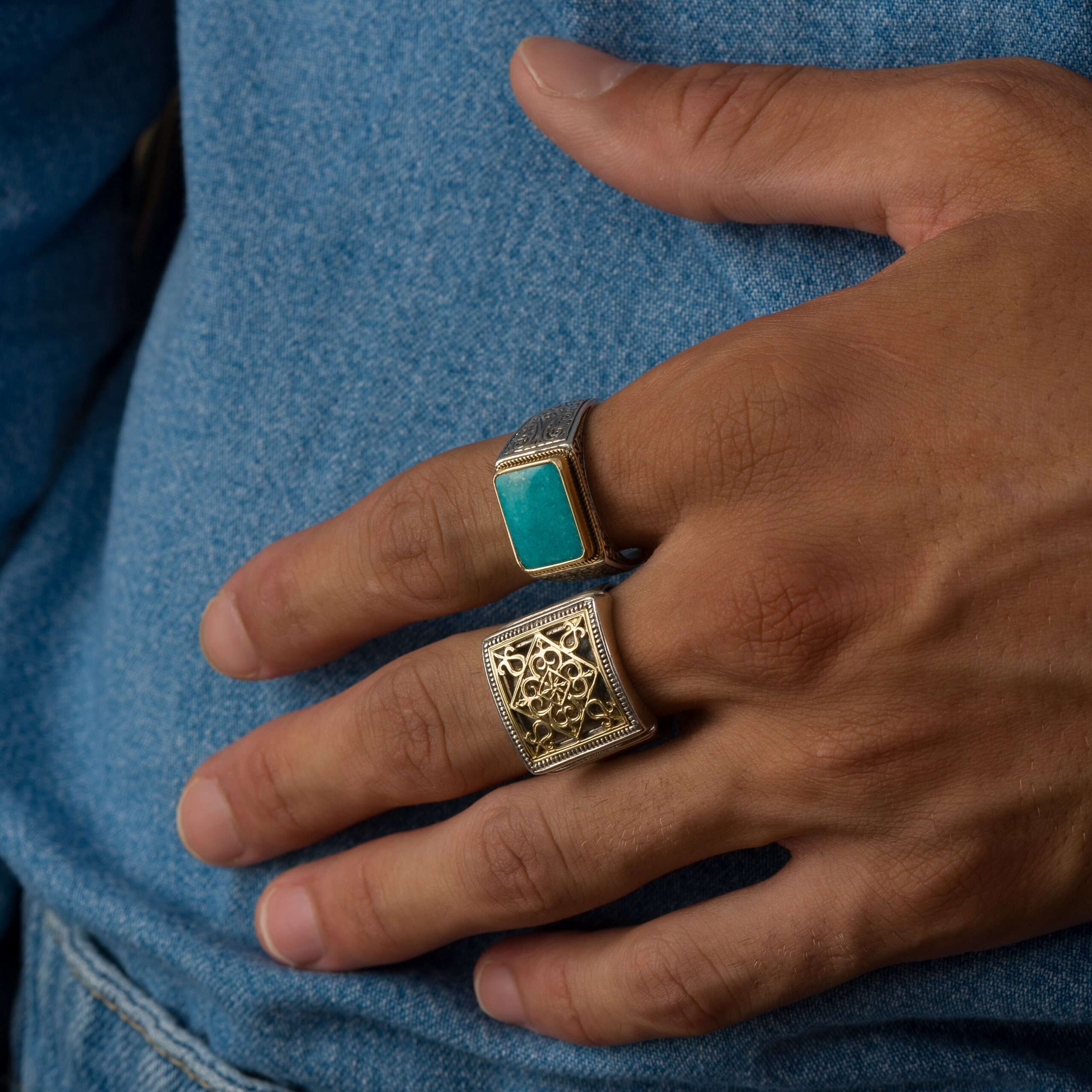 Classic men ring in 18K Gold and Sterling silver with semi precious stone