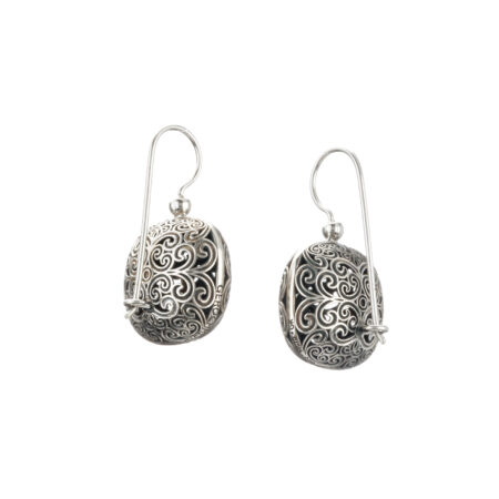 Kallisto Cushion Earrings in oxidized Silver 925 - Image 2