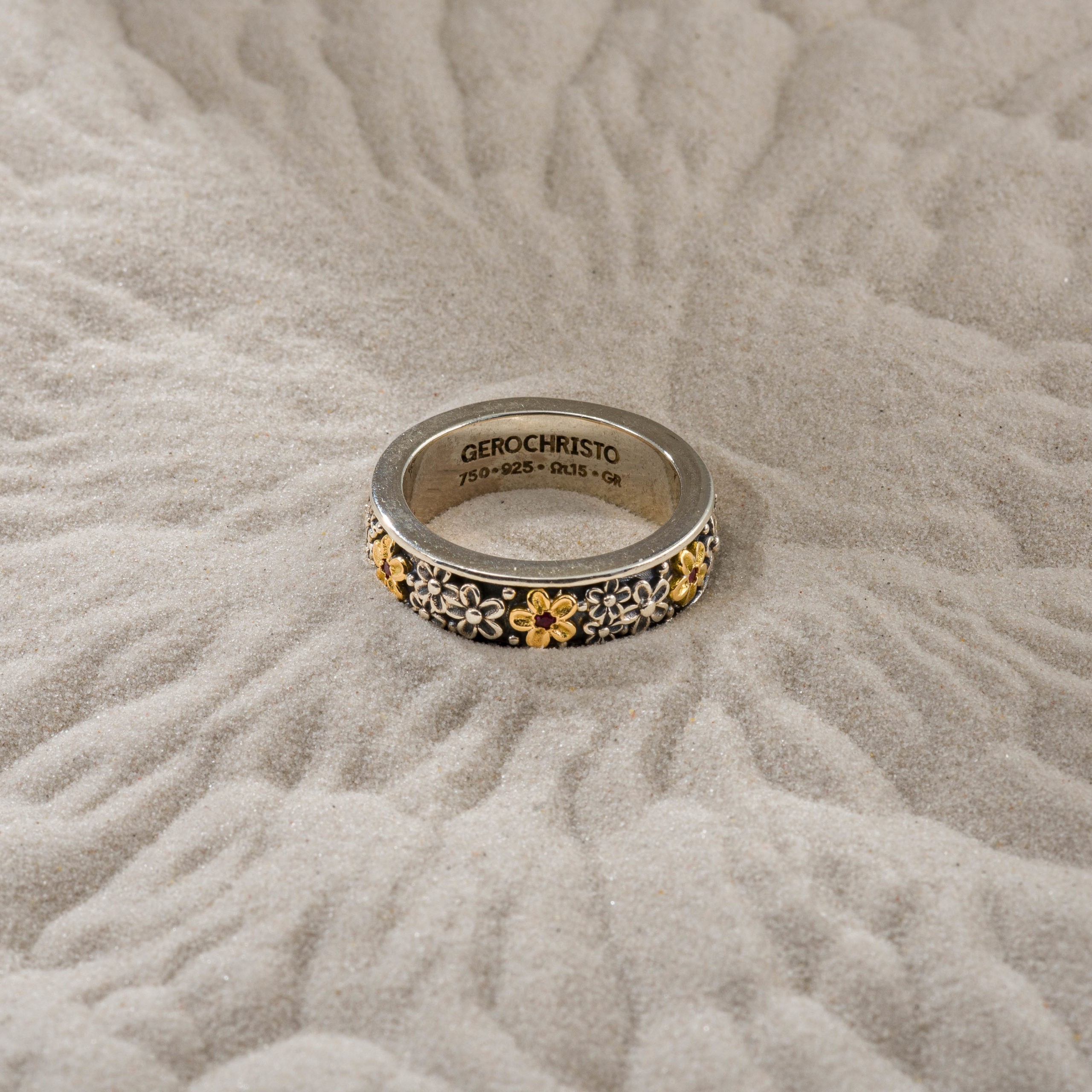 Wild Flowers Anthemis ring in sterling silver with 18K solid Yellow Gold and precious stones