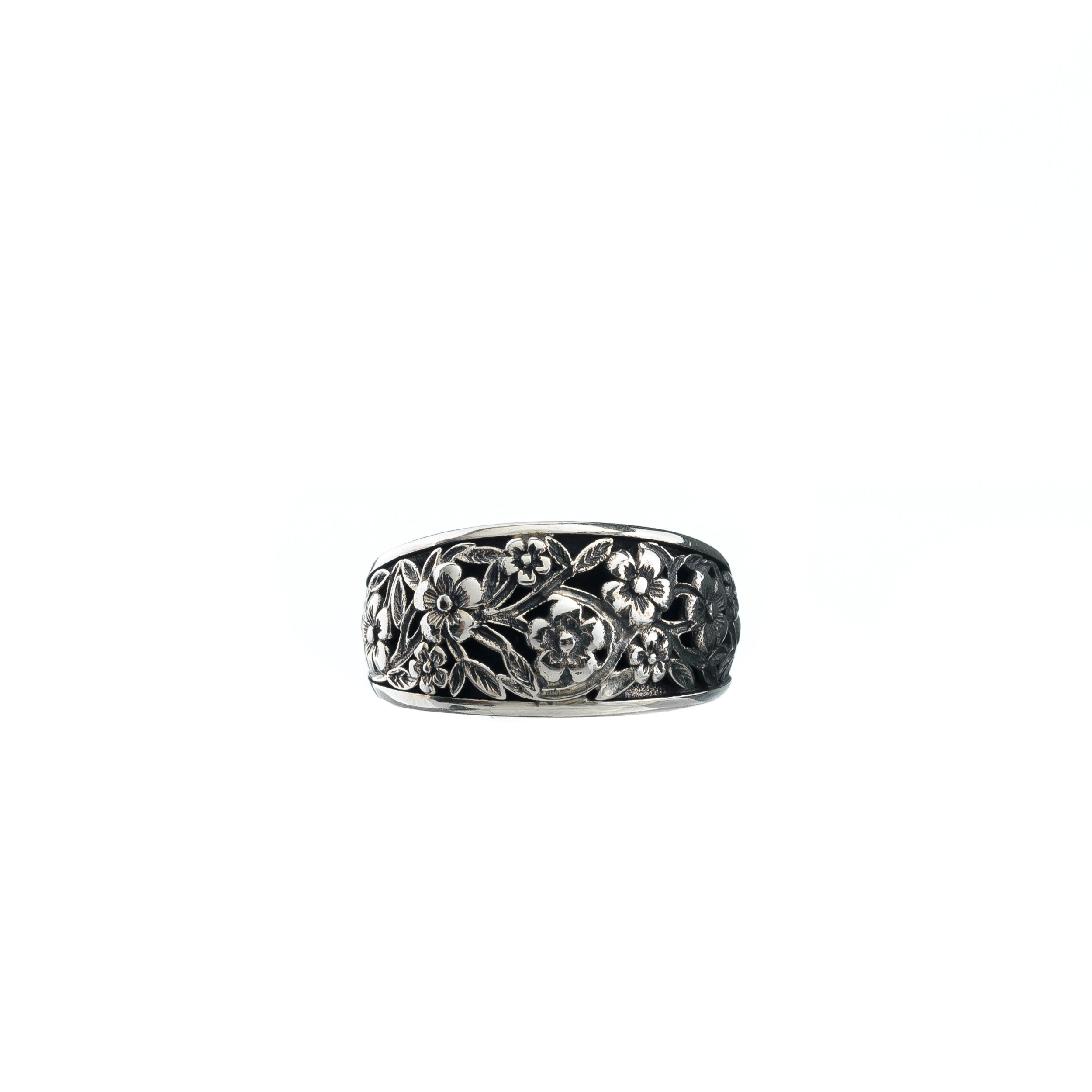 Harmony ring in Sterling Silver