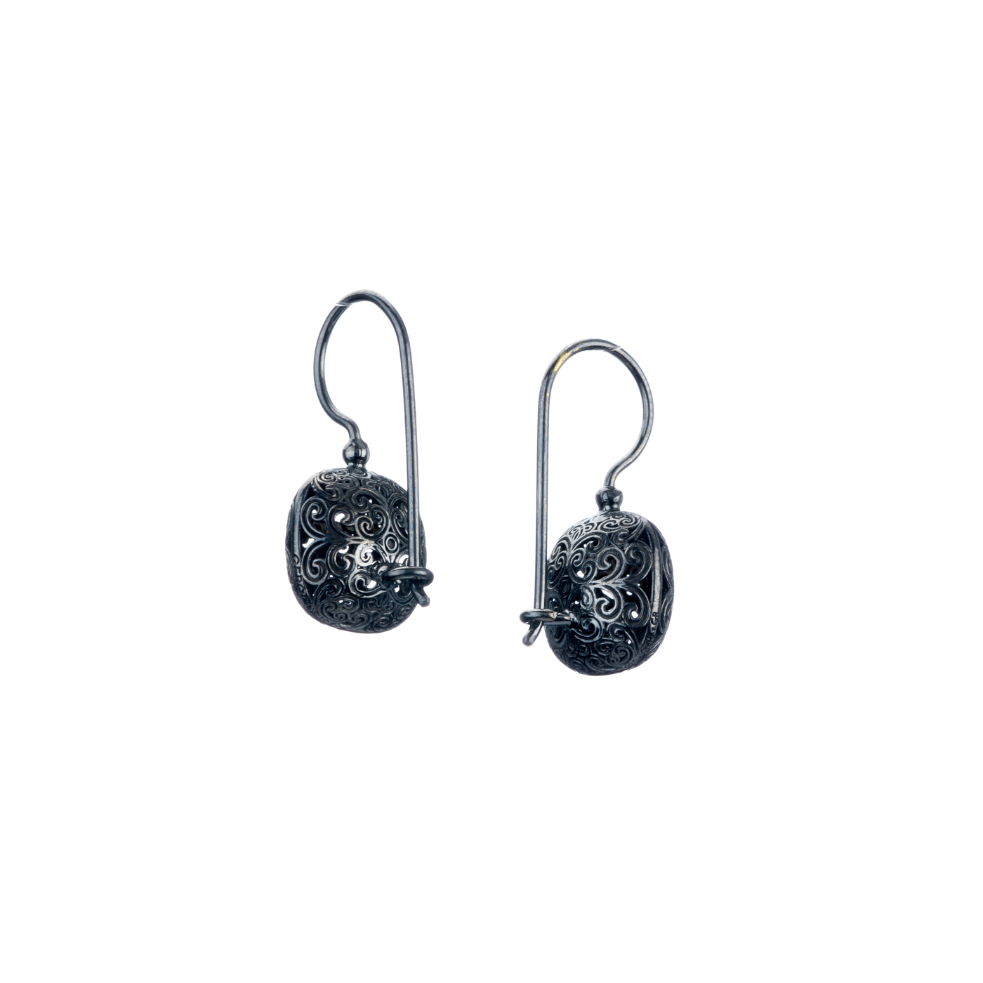 Kallisto cushion earrings in Black plated silver 925