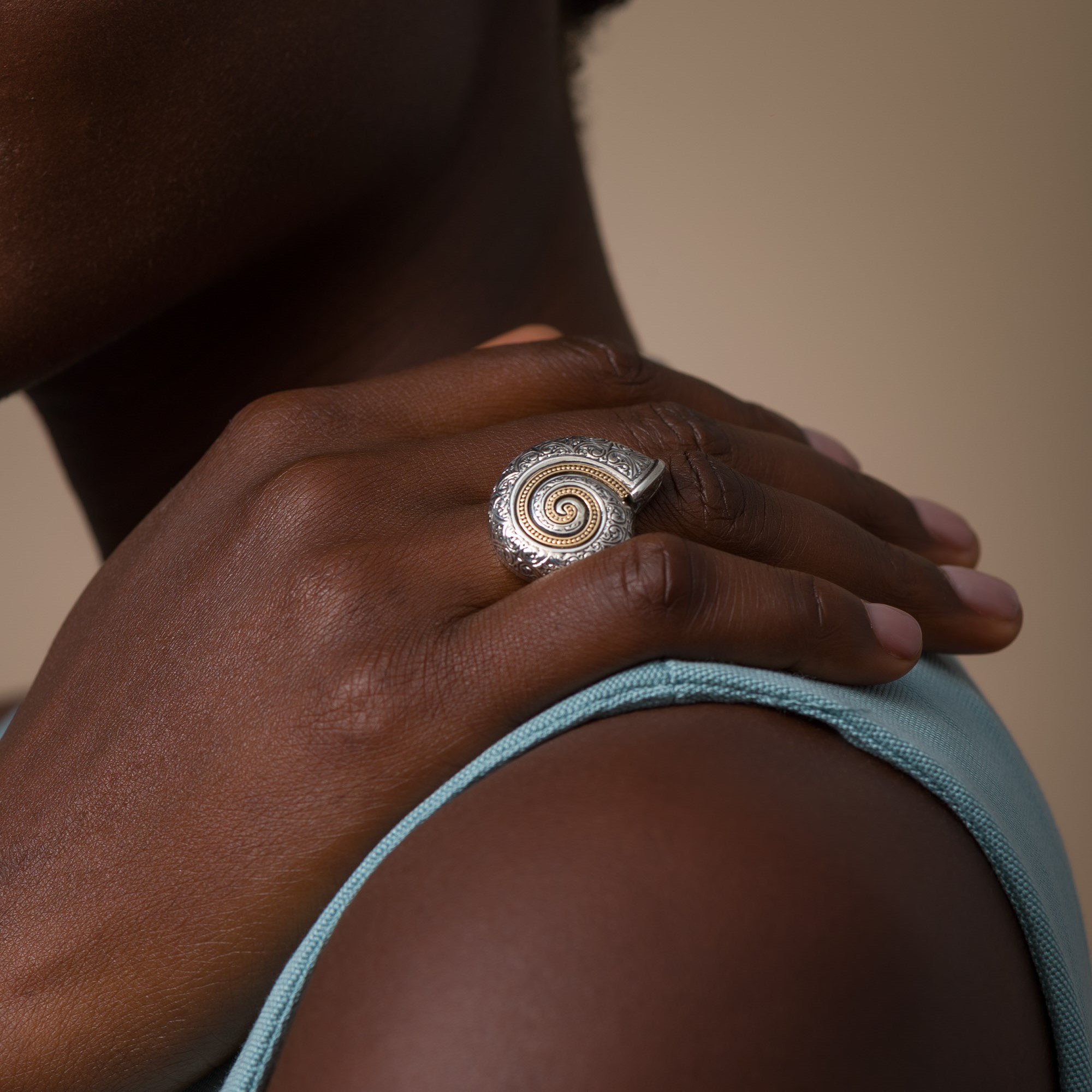 Sea Snail Ring in 18K Gold and Sterling Silver