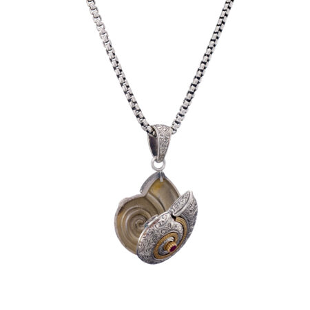 Sea Snail Locket Pendant in 18K Gold and Sterling Silver with Ruby - Image 4