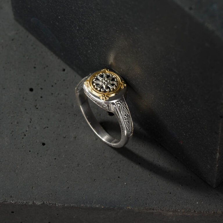 Mini Vergina Flower Ring in 18K Gold and Sterling Silver - Image 3