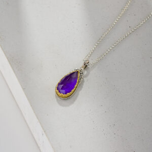 Iris Drop Pendant in Sterling Silver with Gold plated parts and Doublet Gemstone - Image 3